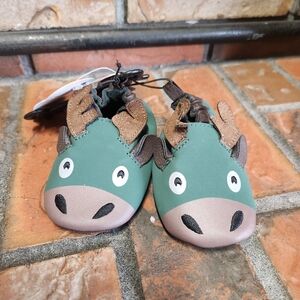 Deer slip on shoes